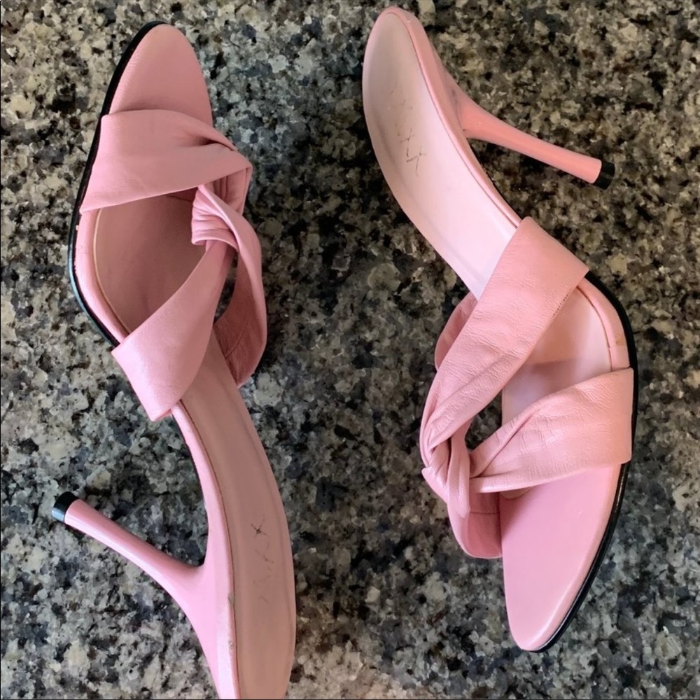 Sexy mules